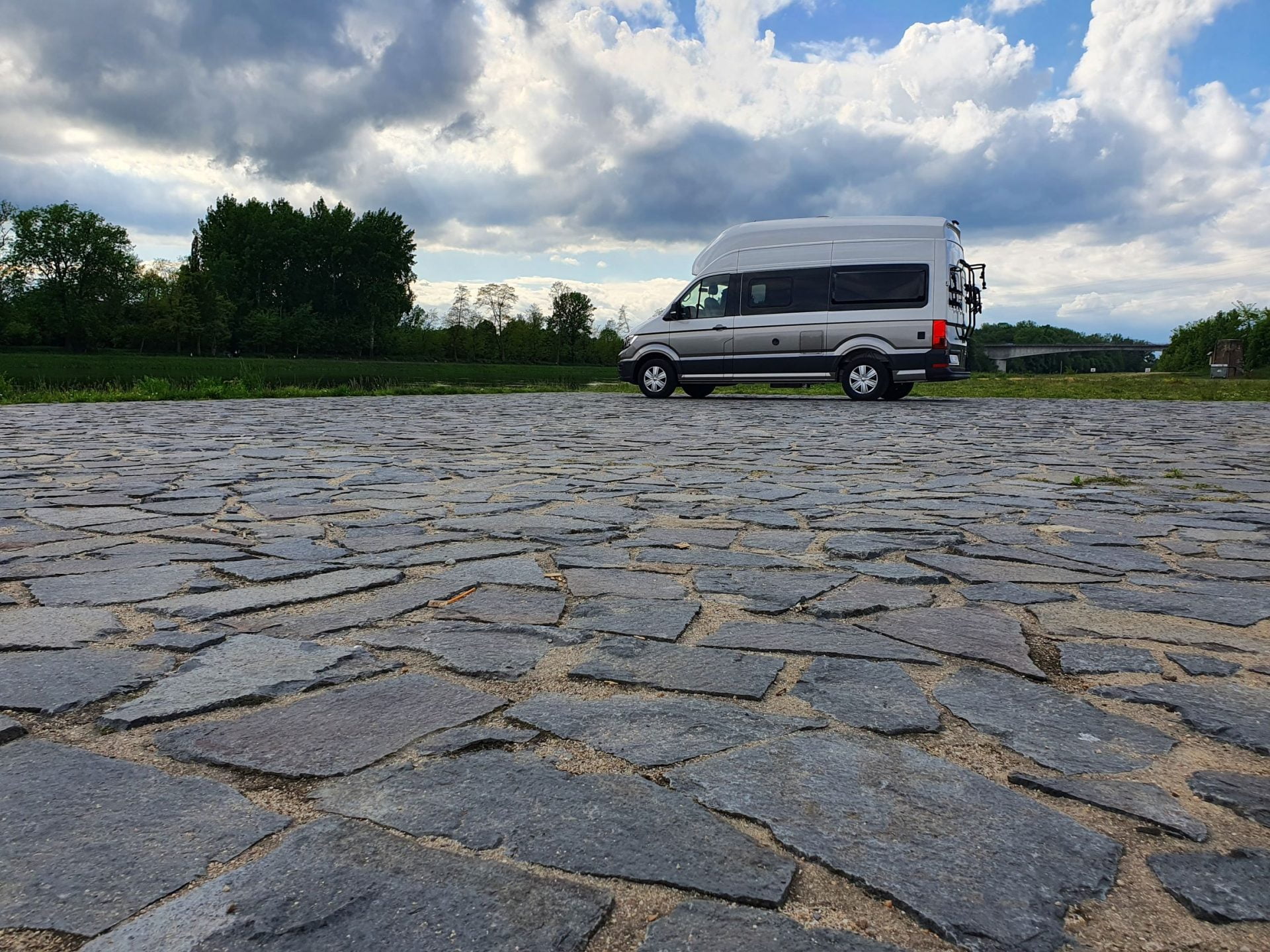 VW Grand California 600