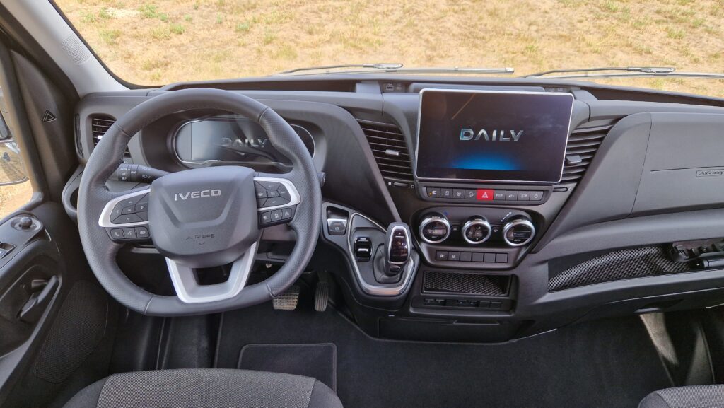 Iveco Daily interiér